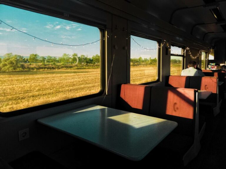 Five Eco-Friendly Travel Hacks